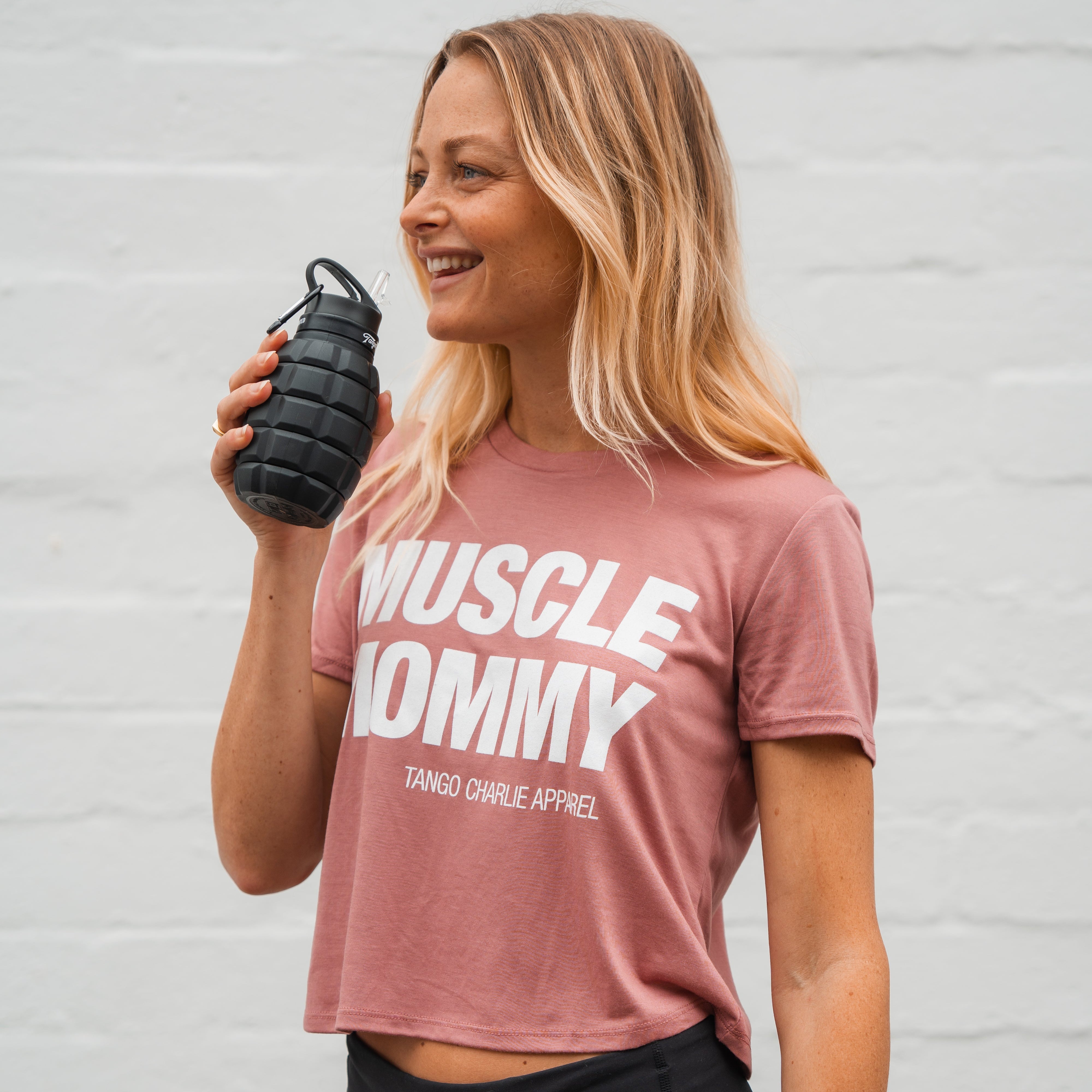 “Muscle Mommy” - Women’s Crop tee